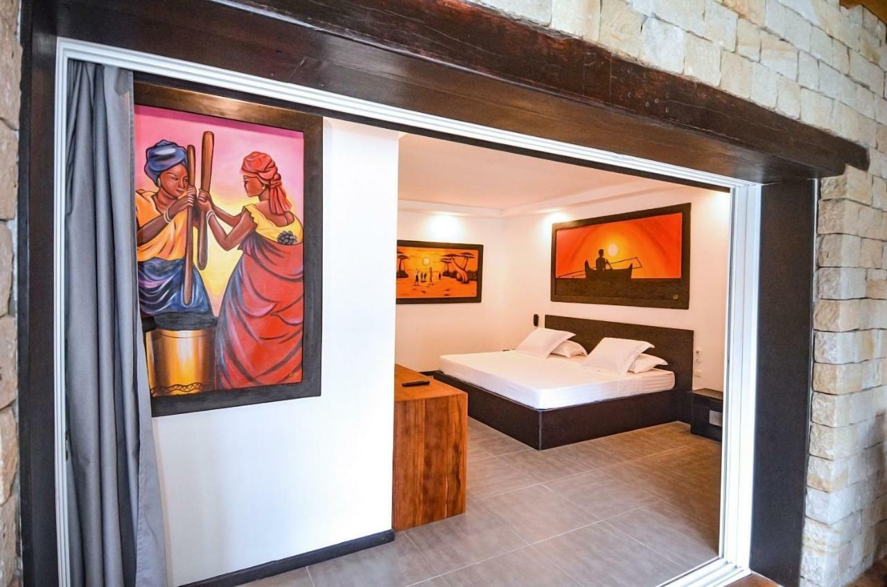 Hotel La Bombonera Nosy-Be Ngoại thất bức ảnh